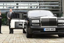 Lái xe lương 5 triệu, từ chối món quà 1 tỷ của sếp