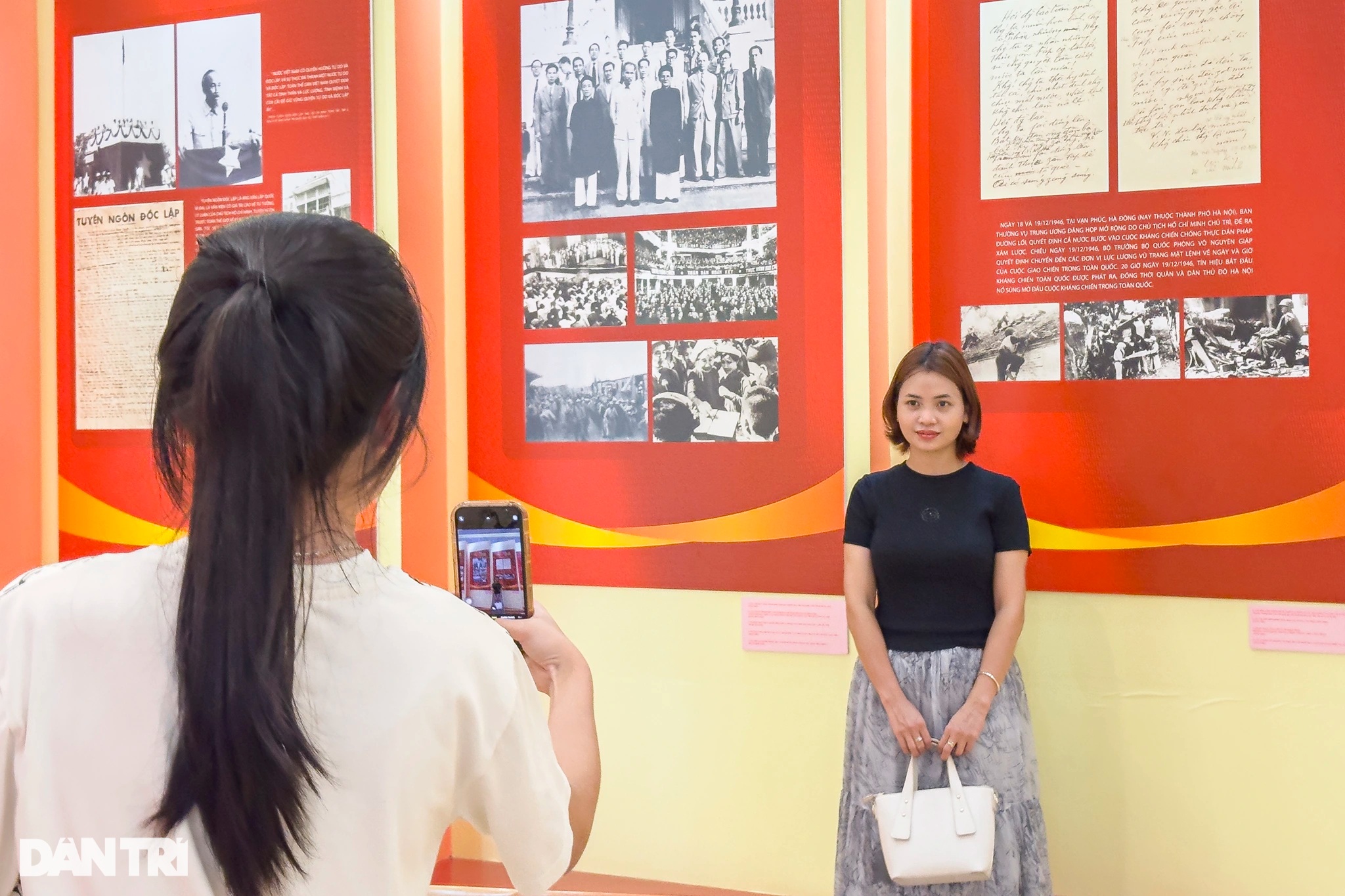 Hanói: Exposição de fotos históricas que expressam o orgulho vietnamita - 7 Hà Nội: Trưng bày những bức ảnh lịch sử mang niềm tự hào Việt Nam - 7