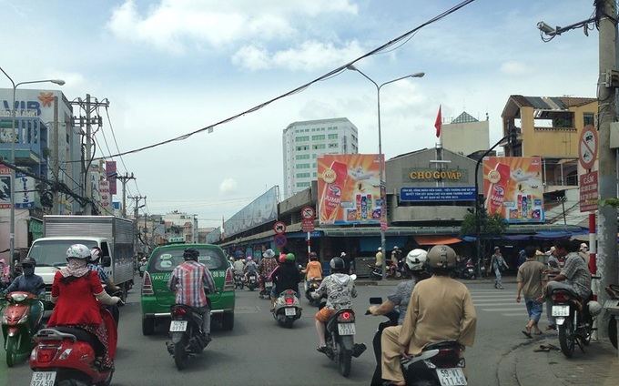 Những lưu ý khi tham gia giao thông tại quận Gò Vấp và phường Thạnh Lộc quận 12 trong thời gian giãn cách - Ảnh 1.