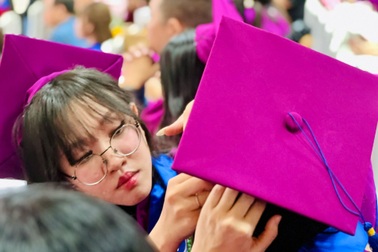 Chỉ có bằng cử nhân làm sao trở thành giảng viên đại học?