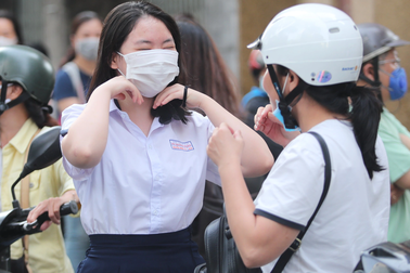 TPHCM: Công bố điểm chuẩn lớp 10 chuyên