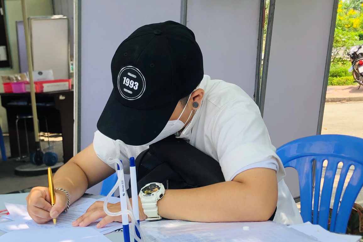 Công nhân mong nghỉ hưu sớm - 1 Công nhân mong nghỉ hưu sớm - 1