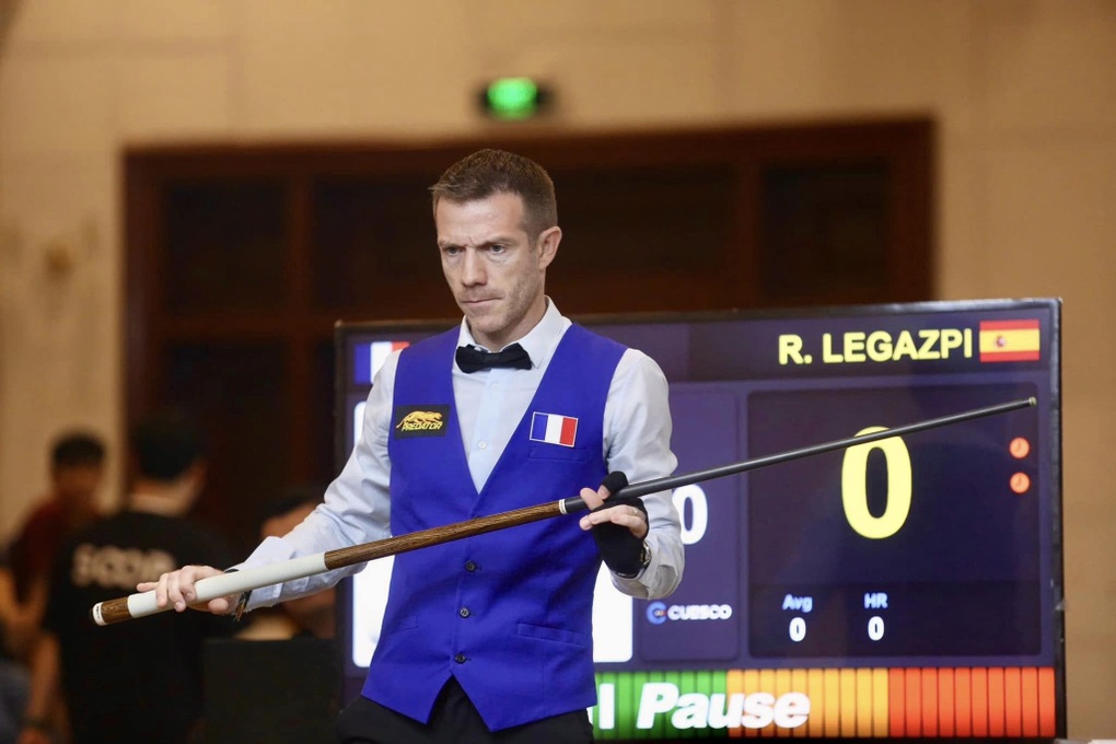 Trần Thanh Lực vào bán kết giải Billiards carom 3 băng vô địch thế giới - 2 Trần Thanh Lực vào bán kết giải Billiards carom 3 băng vô địch thế giới - 2
