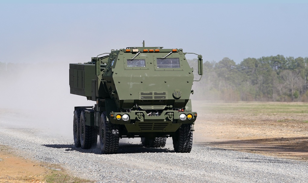 Ba Lan thành lập trung tâm bảo dưỡng hỏa thần HIMARS lớn nhất châu Âu - 1 Ba Lan thành lập trung tâm bảo dưỡng hỏa thần HIMARS lớn nhất châu Âu - 1