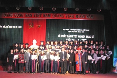 Khóa thạc sĩ đầu tiên tốt nghiệp Học viện Âm nhạc Huế