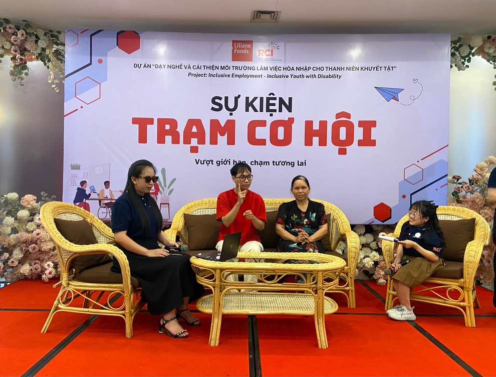 Vượt giới hạn, chạm tới tương lai cùng thanh niên khuyết tật - 3