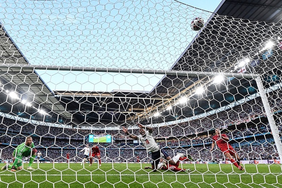 Điểm lại 11 pha phản lưới nhà tạo nên Euro 2020 kỳ lạ nhất lịch sử - 2