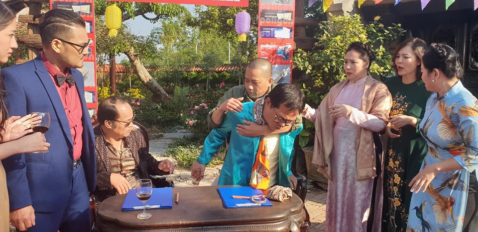 Thị trường hài Tết 2020: Ảm đạm và hiu hắt chưa từng thấy - 2 Thị trường hài Tết 2020: Ảm đạm và hiu hắt chưa từng thấy - 2