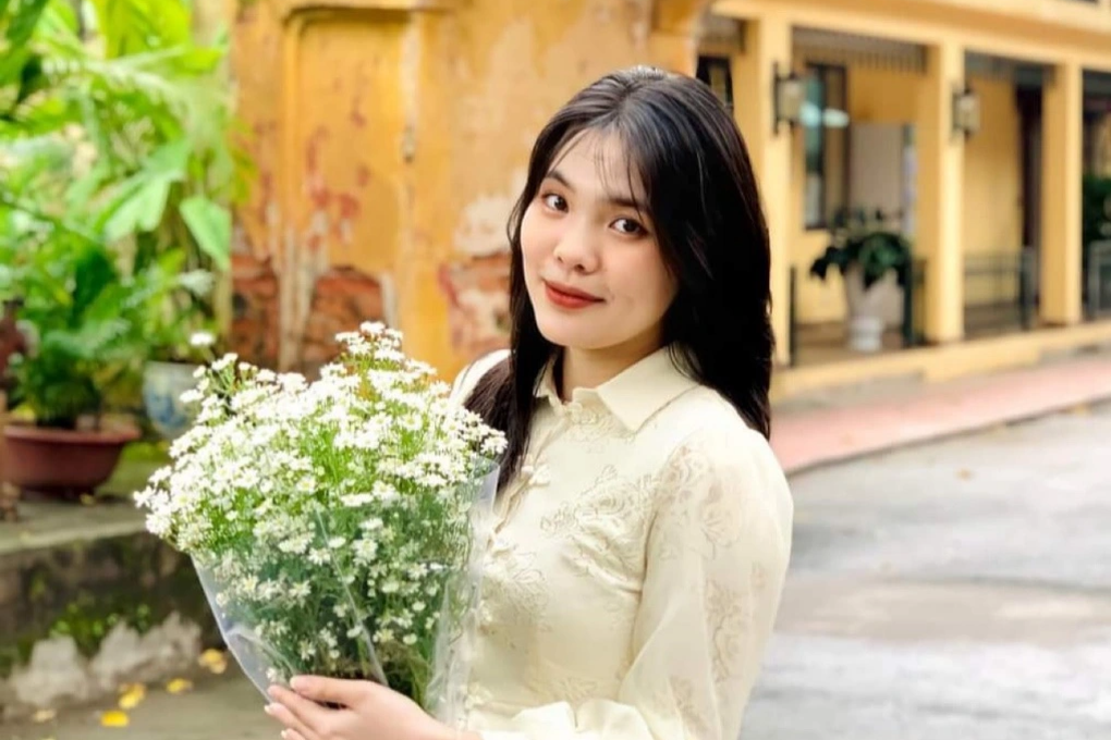 Bài văn ấn tượng của hai cựu học sinh giỏi quốc gia thử làm đề thi năm nay - 1 Bài văn ấn tượng của hai cựu học sinh giỏi quốc gia thử làm đề thi năm nay - 1