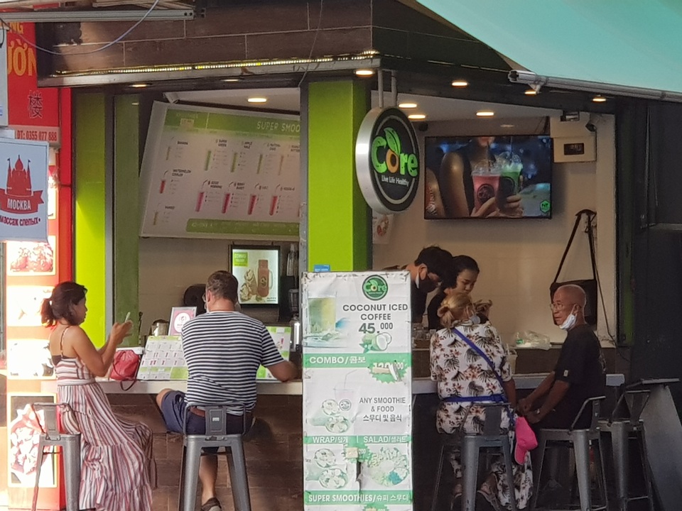 Phụ bếp, lái xe du lịch... nhọc nhằn” mưu sinh mùa dịch Covid-19 - 5 Phụ bếp, lái xe du lịch... nhọc nhằn” mưu sinh mùa dịch Covid-19 - 5