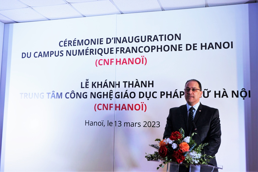 Cơ hội nào đang mở ra cho sinh viên Việt Nam sử dụng tiếng Pháp? - 4 Cơ hội nào đang mở ra cho sinh viên Việt Nam sử dụng tiếng Pháp? - 4