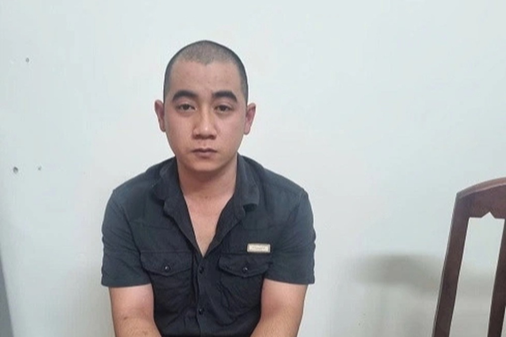 Vụ lao ô tô vào quán làm một phụ nữ tử vong: Lời khai của tài xế - 1 Vụ lao ô tô vào quán làm một phụ nữ tử vong: Lời khai của tài xế - 1