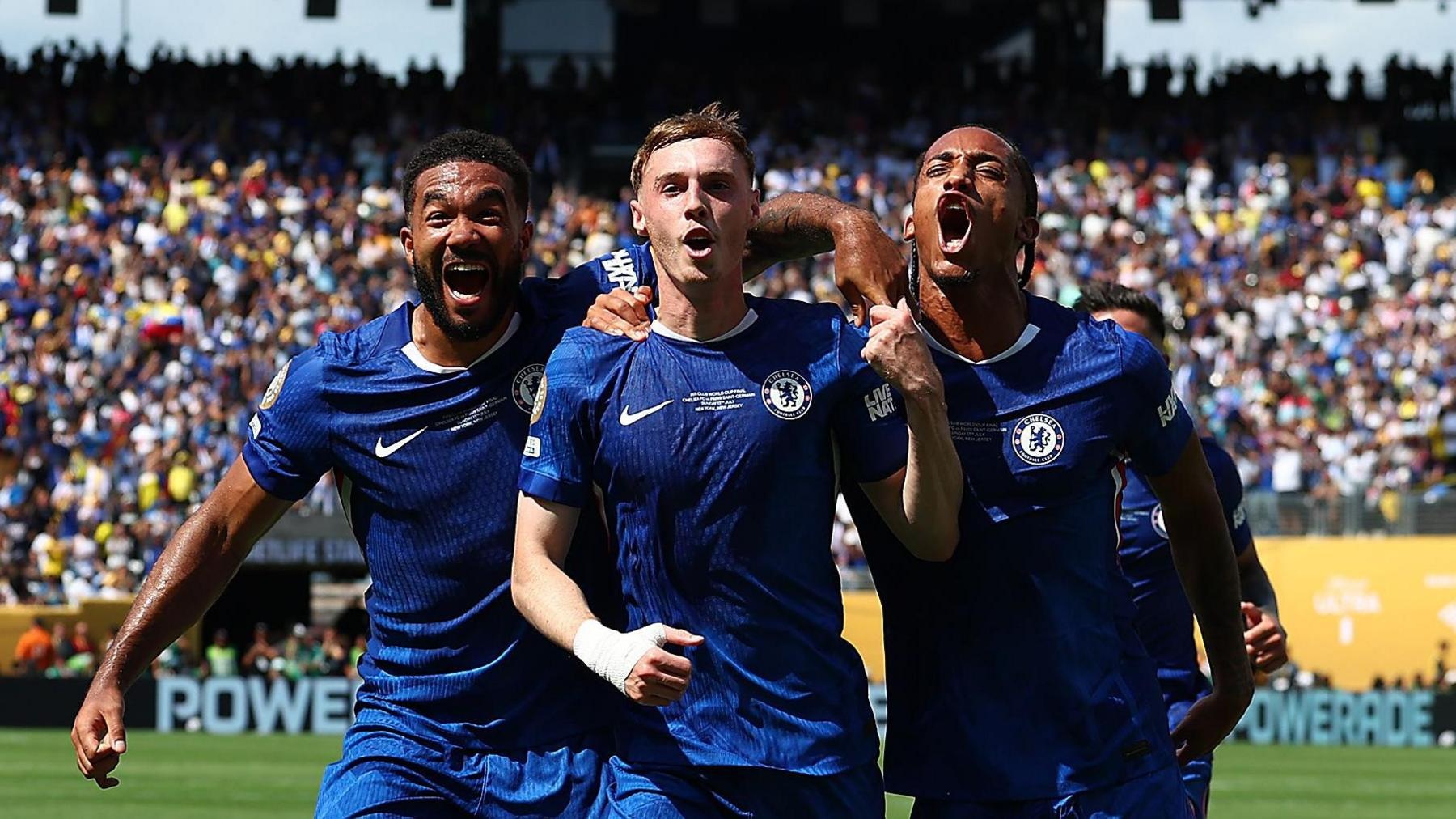 FIFA Club World Cup: Chức vô địch kỳ lạ, sự sụp đổ khó tin - 13 FIFA Club World Cup: Chức vô địch kỳ lạ, sự sụp đổ khó tin - 13
