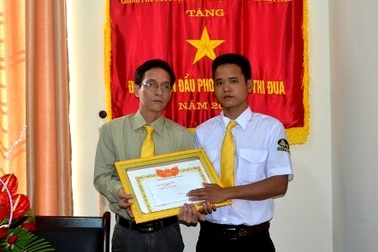 Tài xế taxi trả lại cho khách hơn 140 triệu đồng