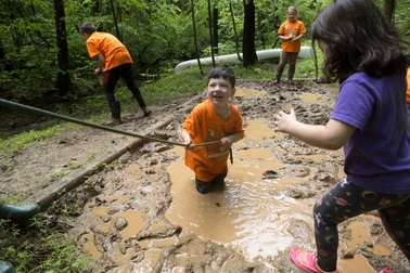 Mỹ: Trường học trong rừng hoạt động suốt đại dịch Covid-19