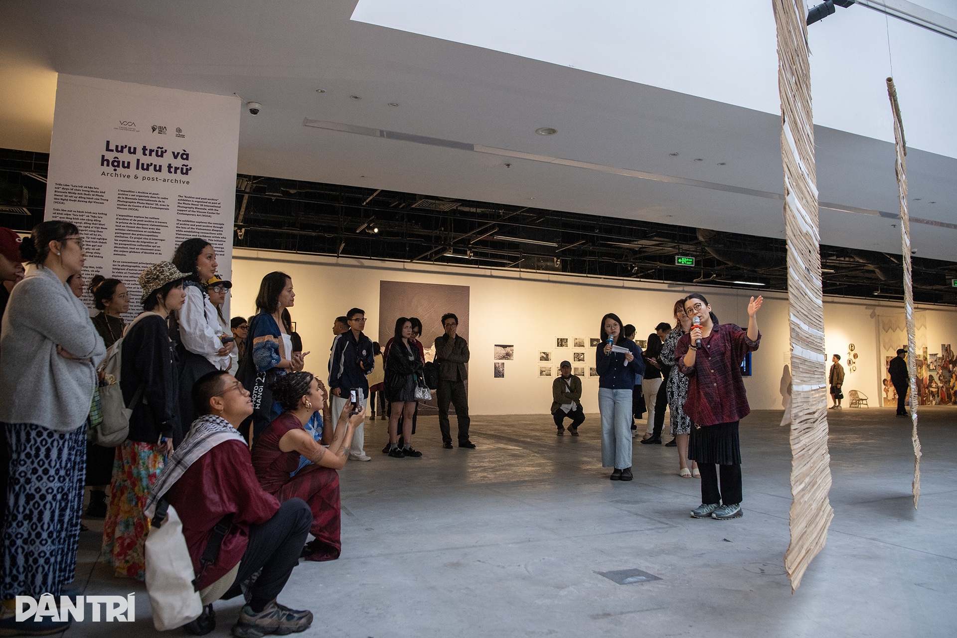 Chiêm ngưỡng các tác phẩm nhiếp ảnh độc đáo tại Biennale Photo Hanoi 2025 - 20