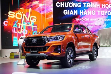 Triệu hồi Toyota Hilux vì rò rỉ nhiên liệu