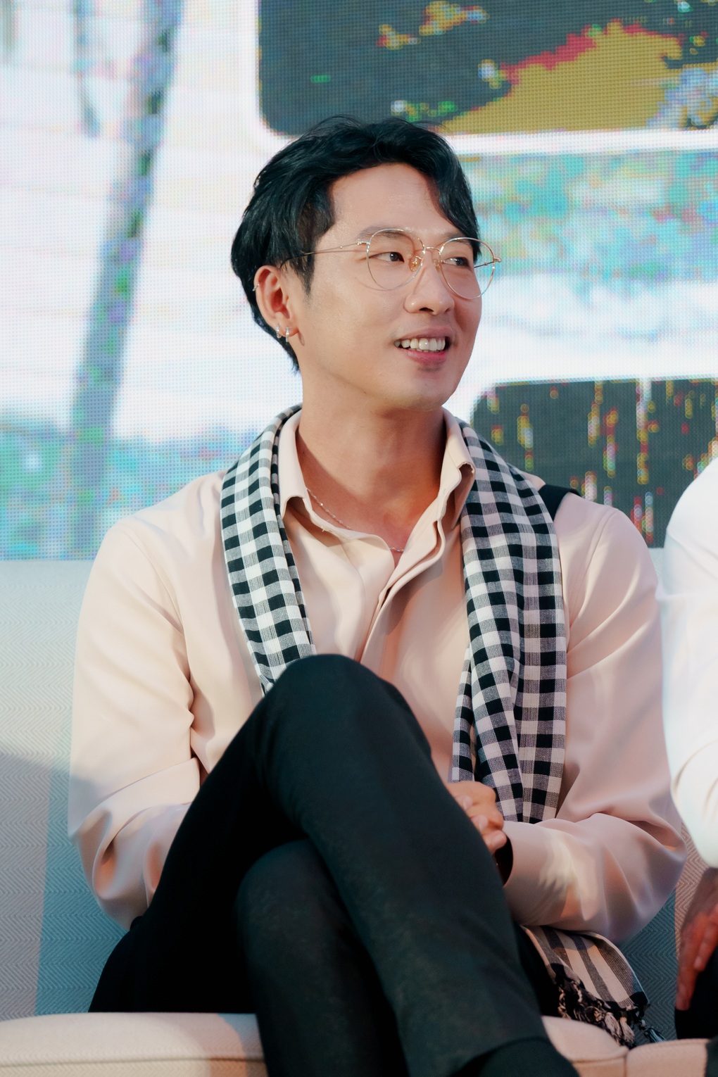 Nguyễn Quang Dũng: Mời Trấn Thành, Mai Tài Phến đóng phim, tôi bị bàn tán - 3 Nguyễn Quang Dũng: Mời Trấn Thành, Mai Tài Phến đóng phim, tôi bị bàn tán - 3