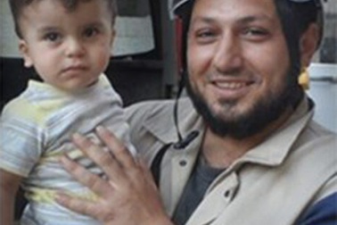 Cái chết của "người anh hùng" Aleppo khiến thế giới lặng đi