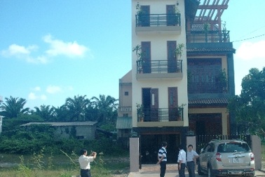 “Tá hỏa” khi bỗng dưng đất mình bị người khác đến xây nhà