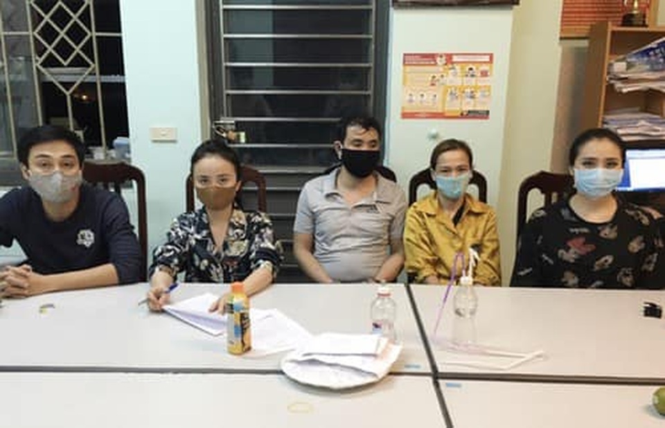 Nhóm thanh niên tụ tập sử dụng ma túy trong căn hộ chung cư hạng sang - 2 Nhóm thanh niên tụ tập sử dụng ma túy trong căn hộ chung cư hạng sang - 2