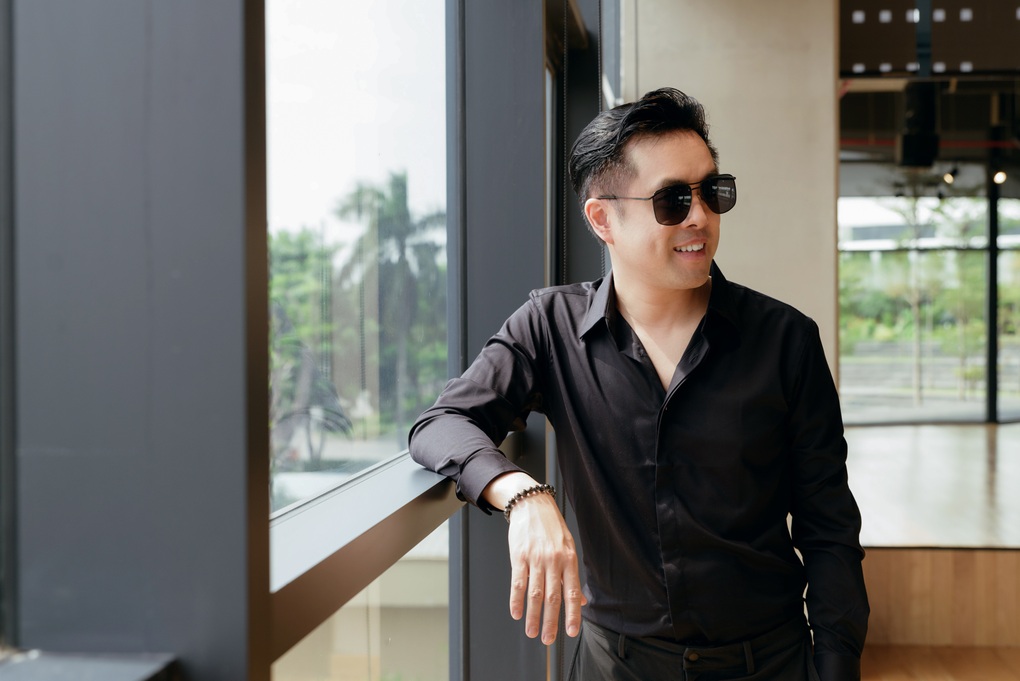Chủ nhân hit Impossible bắt tay với Phạm Quỳnh Anh, Dương Khắc Linh - 3 Chủ nhân hit Impossible bắt tay với Phạm Quỳnh Anh, Dương Khắc Linh - 3