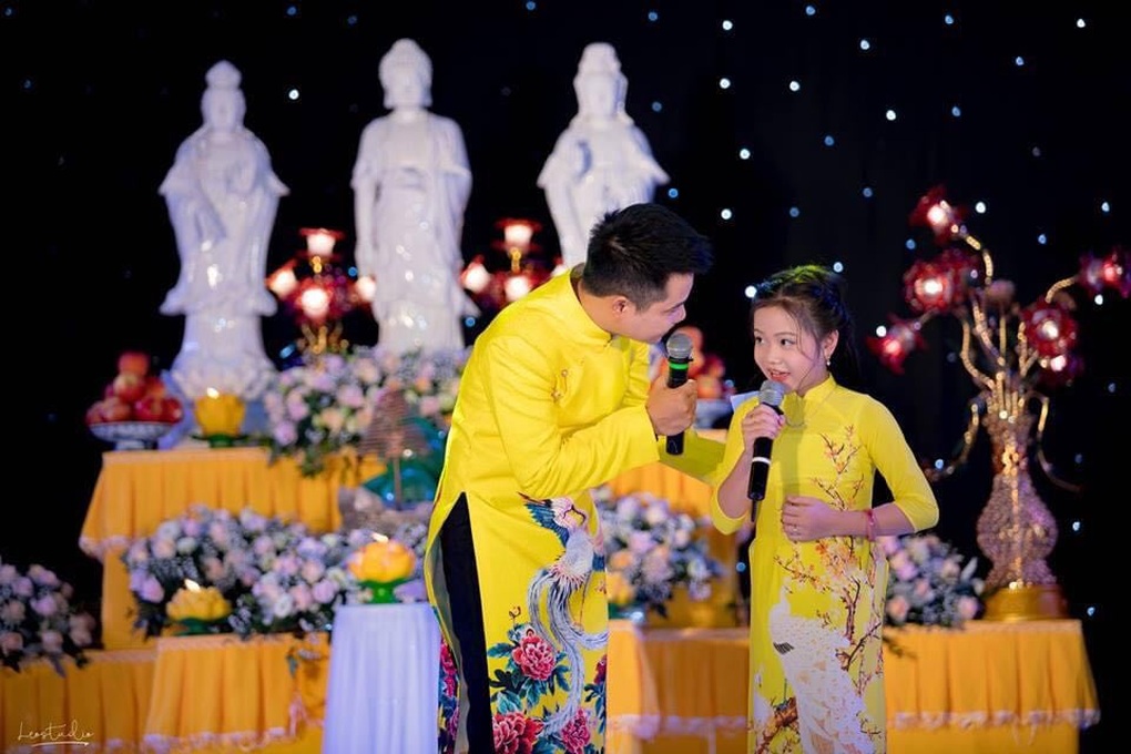 Ca nương Tú Thanh từng có cát-xê cao nhưng sống giản dị, khiêm tốn - 2 Ca nương Tú Thanh từng có cát-xê cao nhưng sống giản dị, khiêm tốn - 2