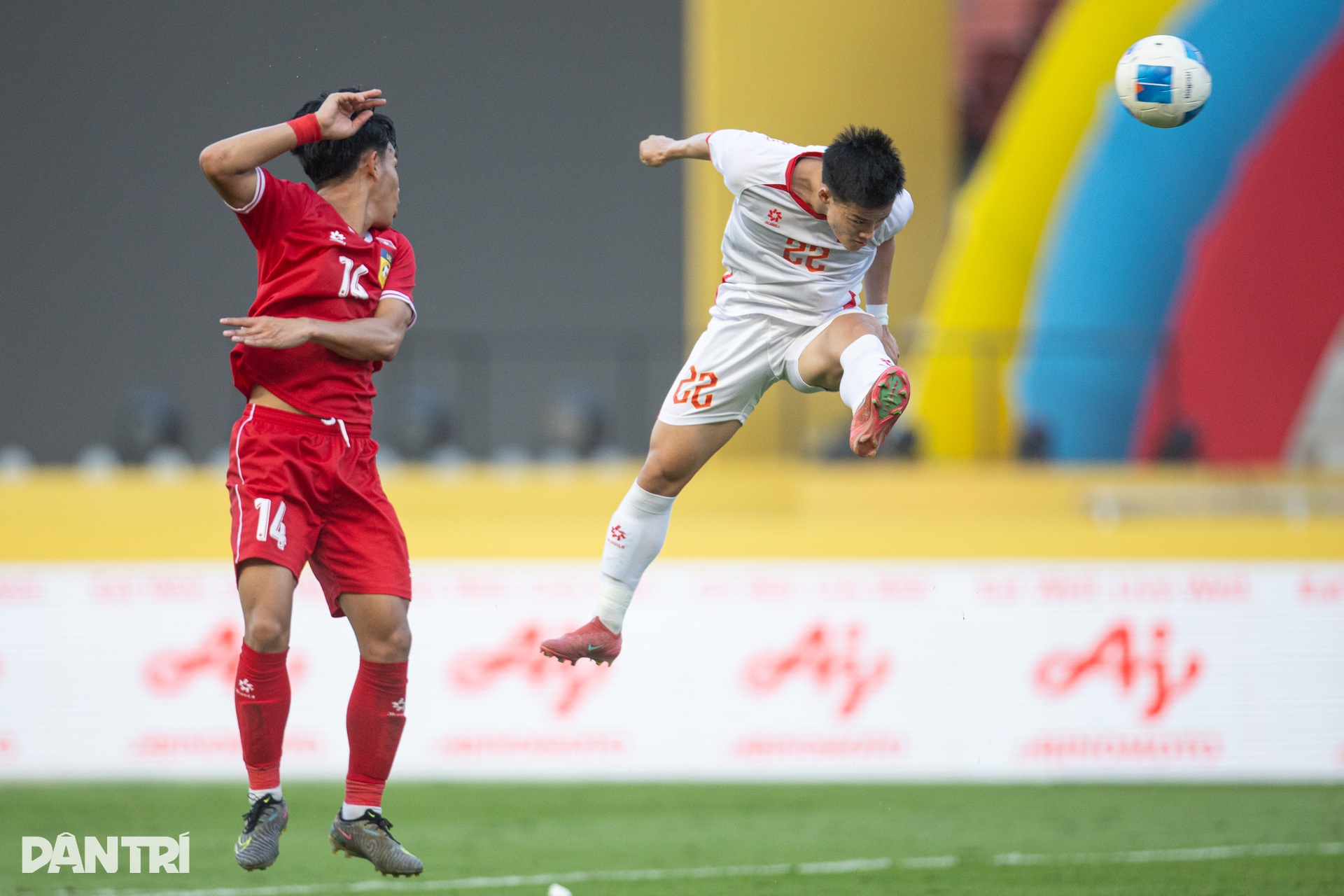 Ögonblicket då Dinh Bac strålade och hjälpte U22 Vietnam att slå U22 Laos - 11