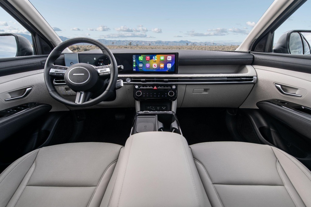 Khám phá Hyundai Tucson 2025: Nội thất bóng bẩy, hứa hẹn hút khách Việt - 8 Khám phá Hyundai Tucson 2025: Nội thất bóng bẩy, hứa hẹn hút khách Việt - 8