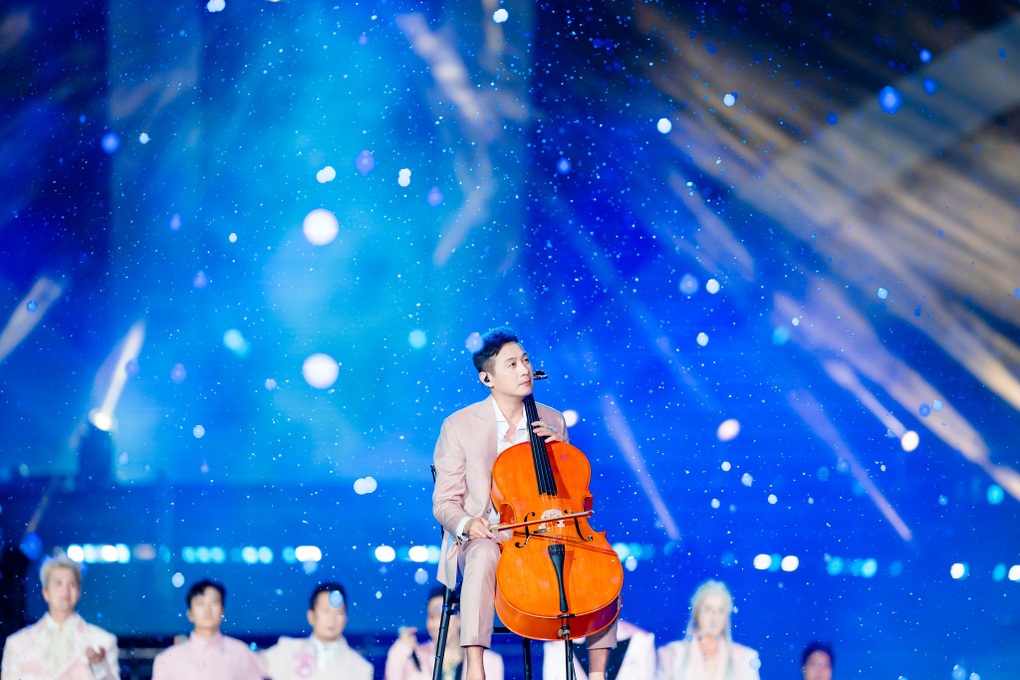 Music Night Me! Vietnamesen: Jedes Ticket ist für die Menschen in den Hochwassergebieten von Bedeutung - 3 Đêm nhạc Tôi! Người Việt Nam: Mỗi tấm vé ý nghĩa với người dân vùng lũ - 3
