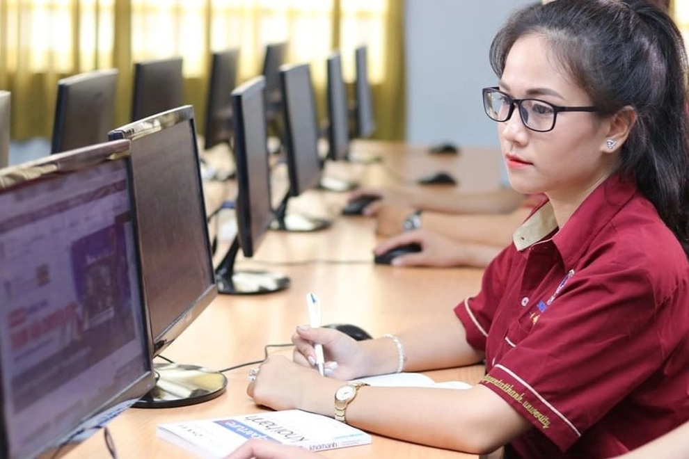 Nghề kế toán ra trường luôn có thu nhập cao hơn ngành khác - 1 Nghề kế toán ra trường luôn có thu nhập cao hơn ngành khác - 1
