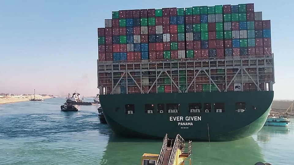 Ai Cập đề nghị bồi thường sau vụ kênh đào Suez thất thủ - 1 Ai Cập đề nghị bồi thường sau vụ kênh đào Suez thất thủ - 1
