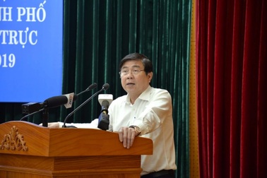 Chủ tịch TPHCM: Xảy ra sai phạm mà dồn hết cho cấp dưới là không minh bạch!