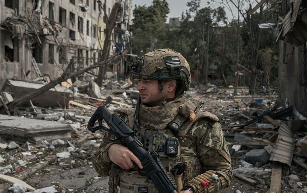 Ukraine tung chiến thuật linh hoạt, phá gọng kìm Nga quanh pháo đài Donbass - 1 Ukraine tung chiến thuật linh hoạt, phá gọng kìm Nga quanh pháo đài Donbass - 1