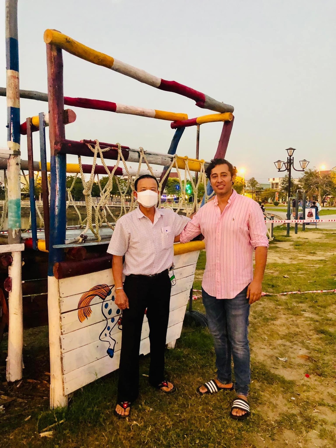 Hội An tri ân, tôn vinh những người hùng tuyến đầu chống dịch - 9 Hội An tri ân, tôn vinh những người hùng tuyến đầu chống dịch - 9