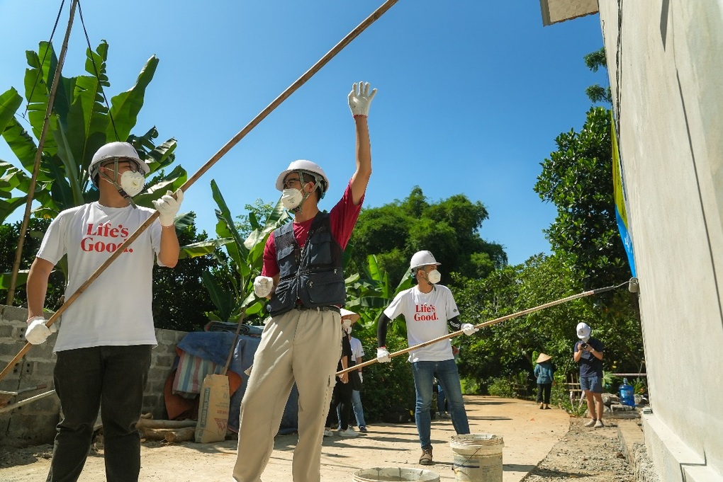 Một ngày chung tay xây dựng cuộc sống tốt đẹp hơn của tập thể LG - 3 Một ngày chung tay xây dựng cuộc sống tốt đẹp hơn của tập thể LG - 3