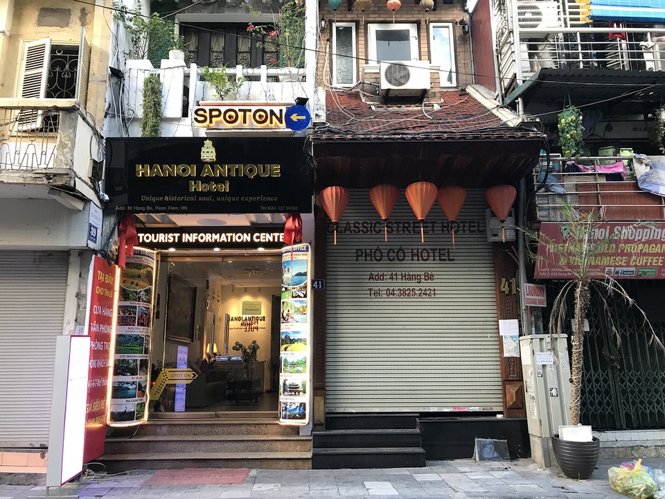 Hậu Covid-19, sảnh chờ khách sạn hạng sang thành quán trà đá vỉa hè - 1 Hậu Covid-19, sảnh chờ khách sạn hạng sang thành quán trà đá vỉa hè - 1
