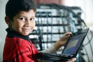 Cậu bé trẻ tuổi nhất được cấp bằng chuyên viên IT