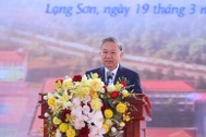 Tổng Bí thư: Phải đủ trường cho trẻ em đi học từ mẫu giáo đến hết lớp 12