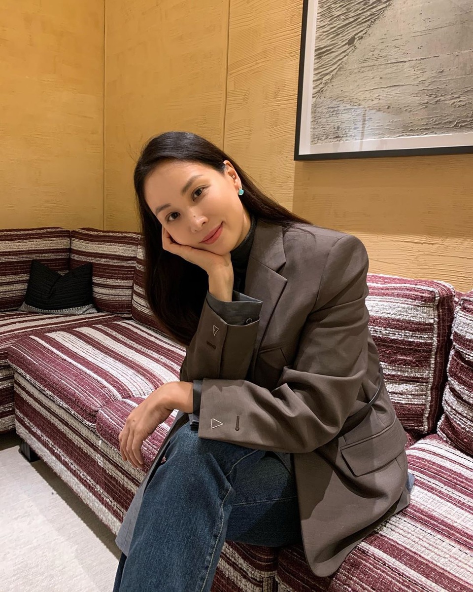 “Bà xã” xinh đẹp, giàu có và tài năng của Jang Dong Gun - 15 “Bà xã” xinh đẹp, giàu có và tài năng của Jang Dong Gun - 15