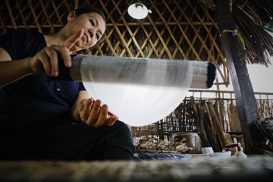 Làm giàu từ nghề bánh tráng truyền thống ở Sài Gòn - 7 Làm giàu từ nghề bánh tráng truyền thống ở Sài Gòn - 7