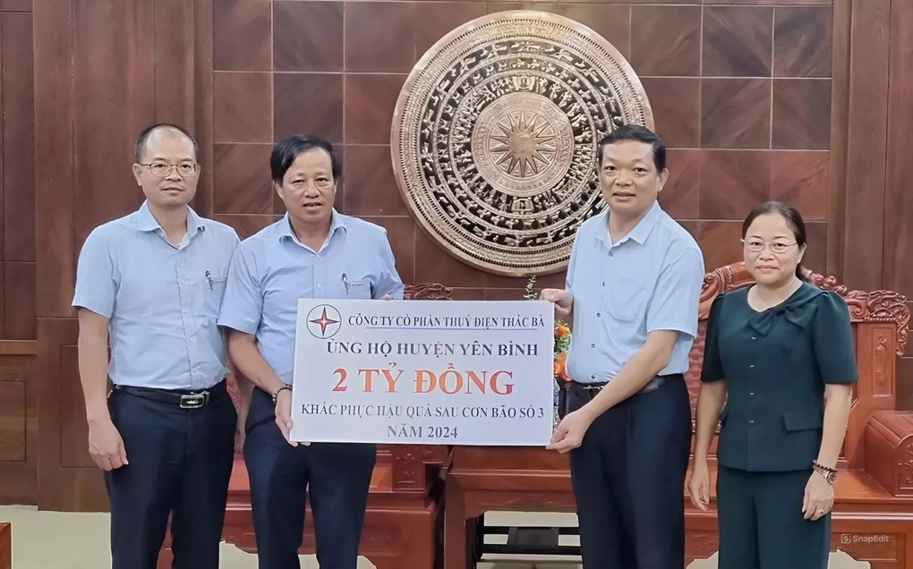EVNGENCO3 tiếp sức người dân vùng bão lũ - 2 EVNGENCO3 tiếp sức người dân vùng bão lũ - 2