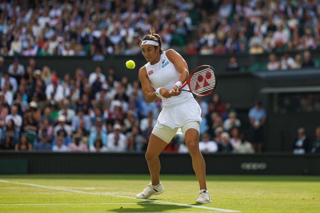 Murray, Raducanu gây thất vọng với người hâm mộ Wimbledon - 2 Murray, Raducanu gây thất vọng với người hâm mộ Wimbledon - 2
