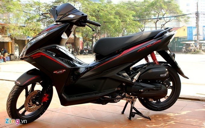 honda Air Blade 125 Black Edition