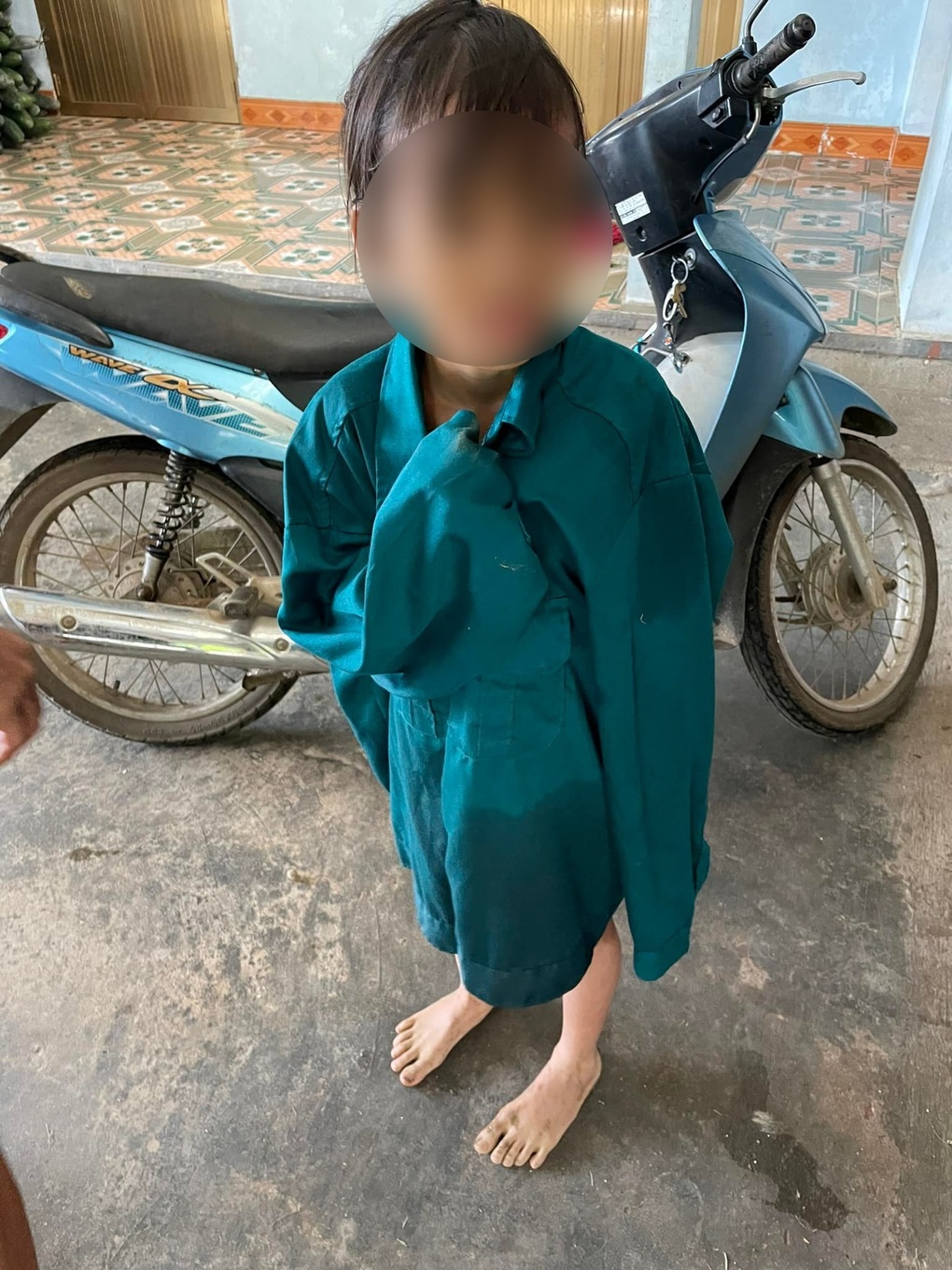 Lời kể của người hùng cứu bé gái chới với giữa dòng nước xiết - 3 Lời kể của người hùng cứu bé gái chới với giữa dòng nước xiết - 3