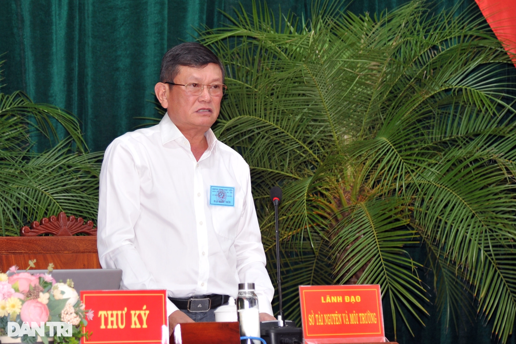 Xã tự thêm 60m2 đất khi cấp tái định cư, khiến cả làng khổ sở 18 năm - 2 Xã tự thêm 60m2 đất khi cấp tái định cư, khiến cả làng khổ sở 18 năm - 2