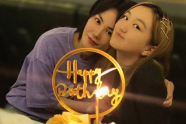 Hình ảnh hiếm hoi về Vương Phi gây sốt