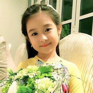 Nhan sắc nữ diễn viên 18 tuổi trong phim Việt về ngoại tình đang gây sốt - 3