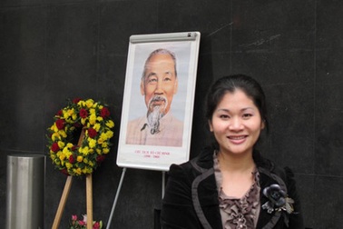 Tưởng niệm Bác ở thành London