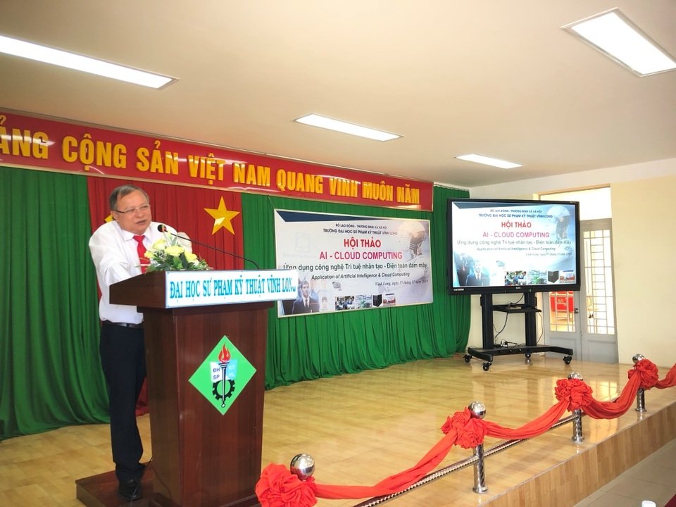 Trường Đại học Sư phạm Kỹ thuật Vĩnh Long ứng dụng điện toán đám mây trong quản lý và đào tạo - 1 Trường Đại học Sư phạm Kỹ thuật Vĩnh Long ứng dụng điện toán đám mây trong quản lý và đào tạo - 1